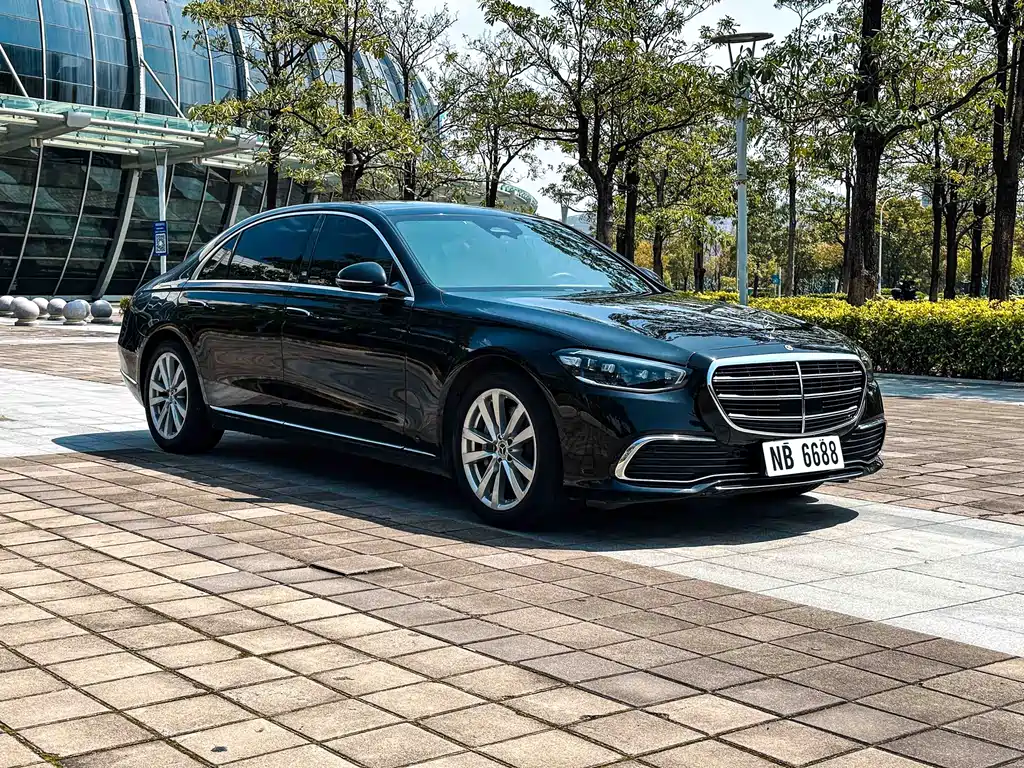 Mercedes-Benz S-Class 2023 — фото 3