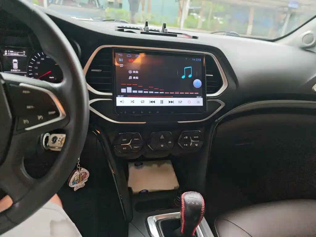 GAC Trumpchi GS4 2018 — фото 6