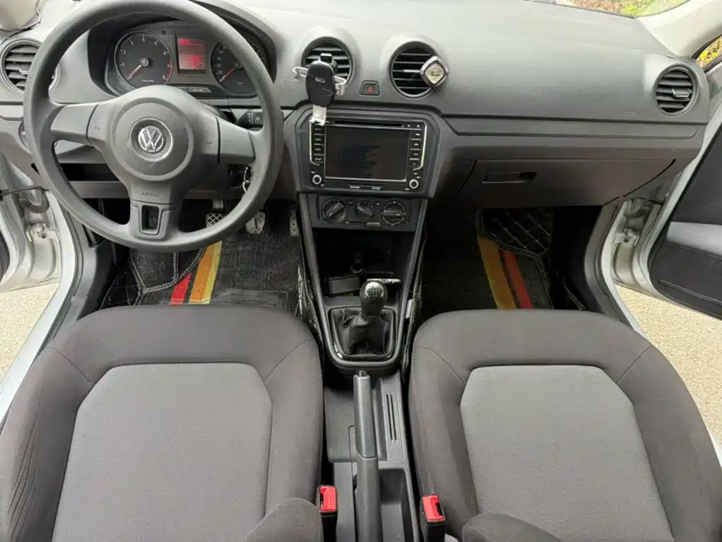 Volkswagen Jetta 2015