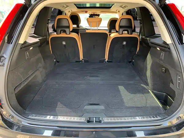 Volvo XC90 2015