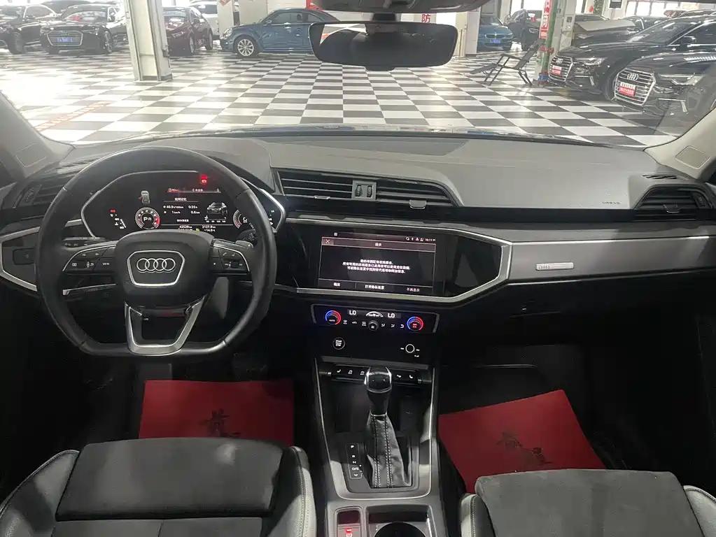 Audi Q3 2022