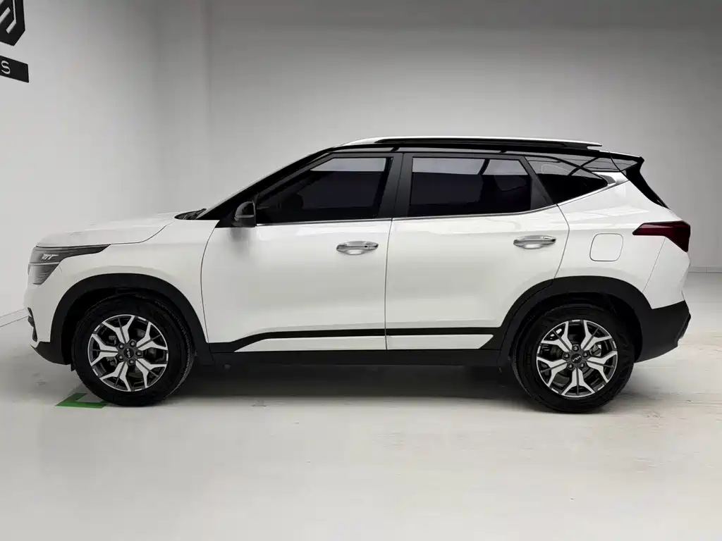 Kia KX3 2021 — фото 9