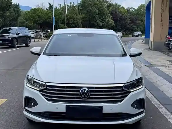 Volkswagen Lavida 2022