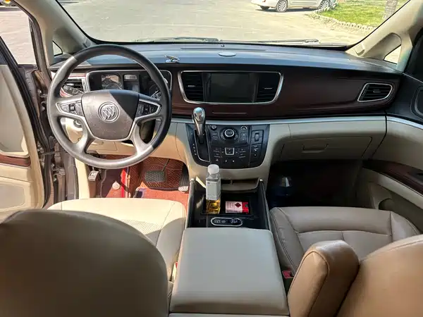 Buick GL8 2018