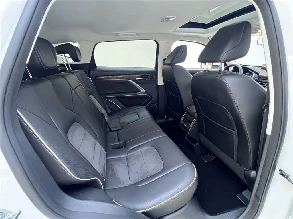 Haval H6 2023 — фото 21
