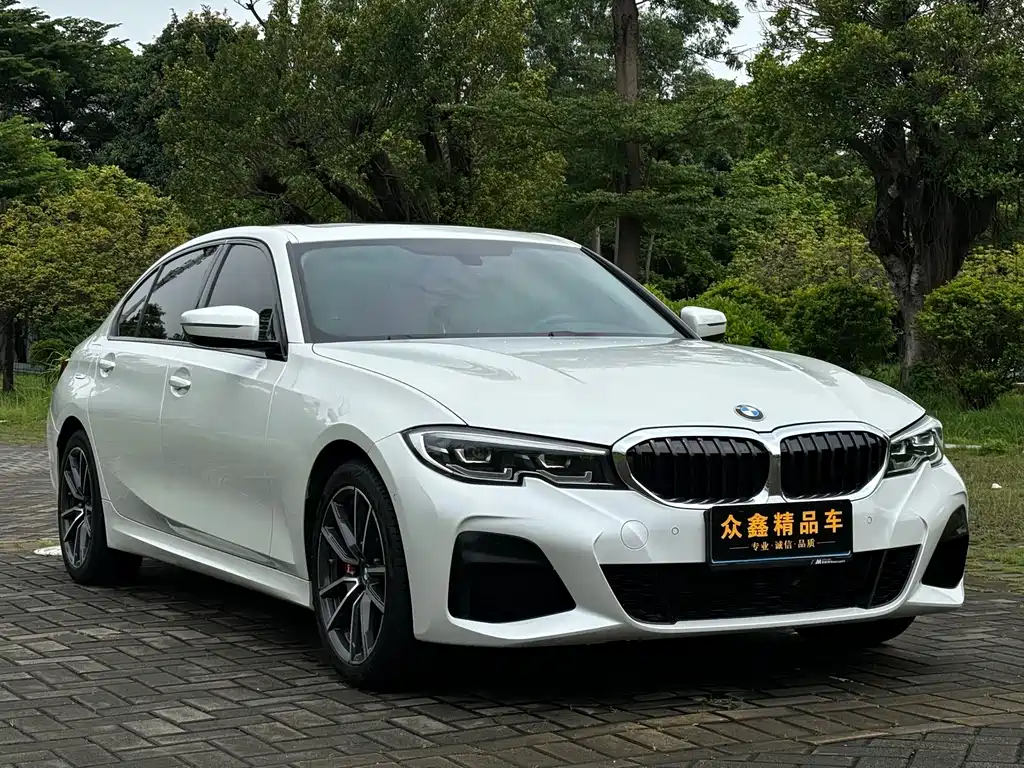BMW 3 Series 2021