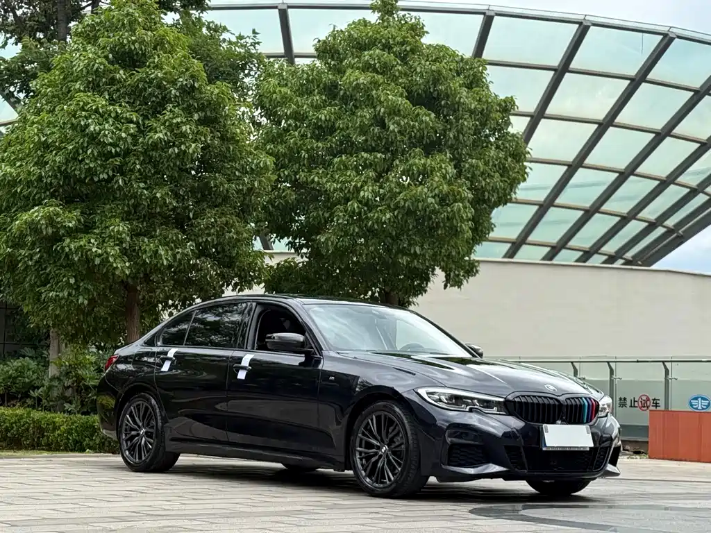BMW 3 Series 2020