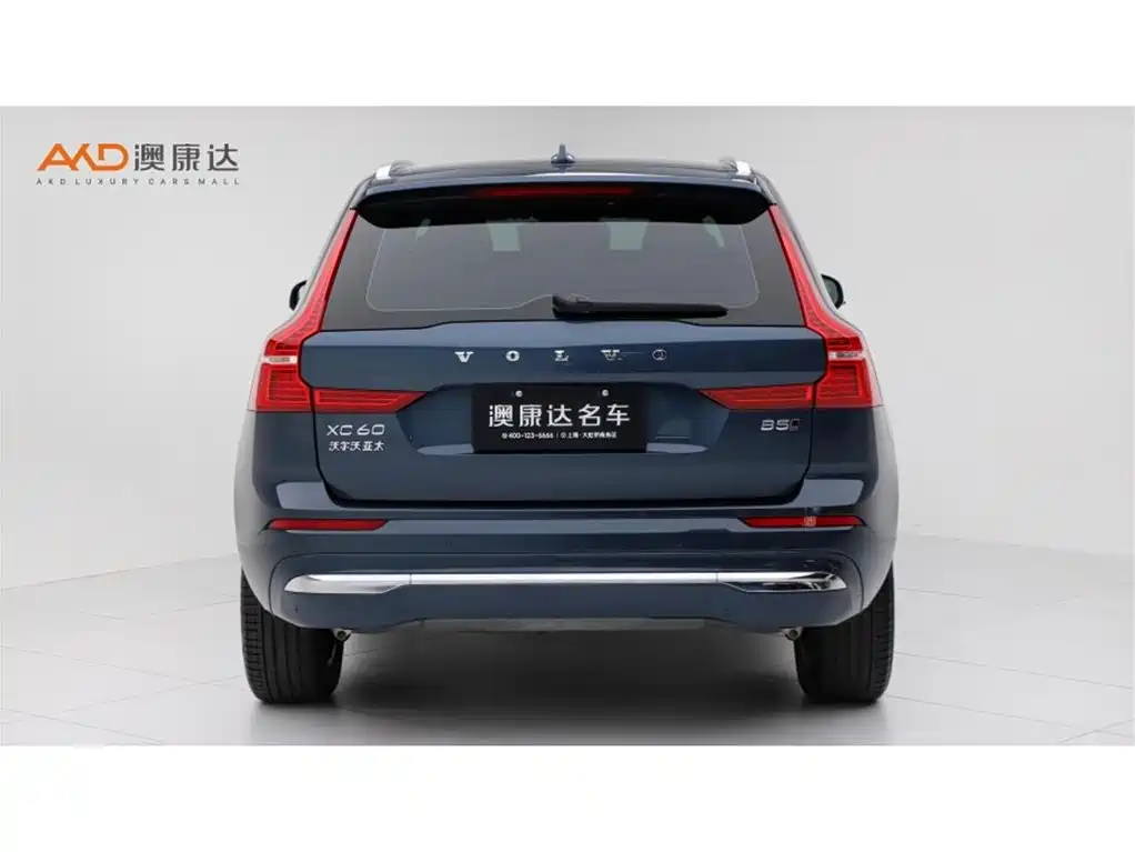 Volvo XC60 2025 — фото 4