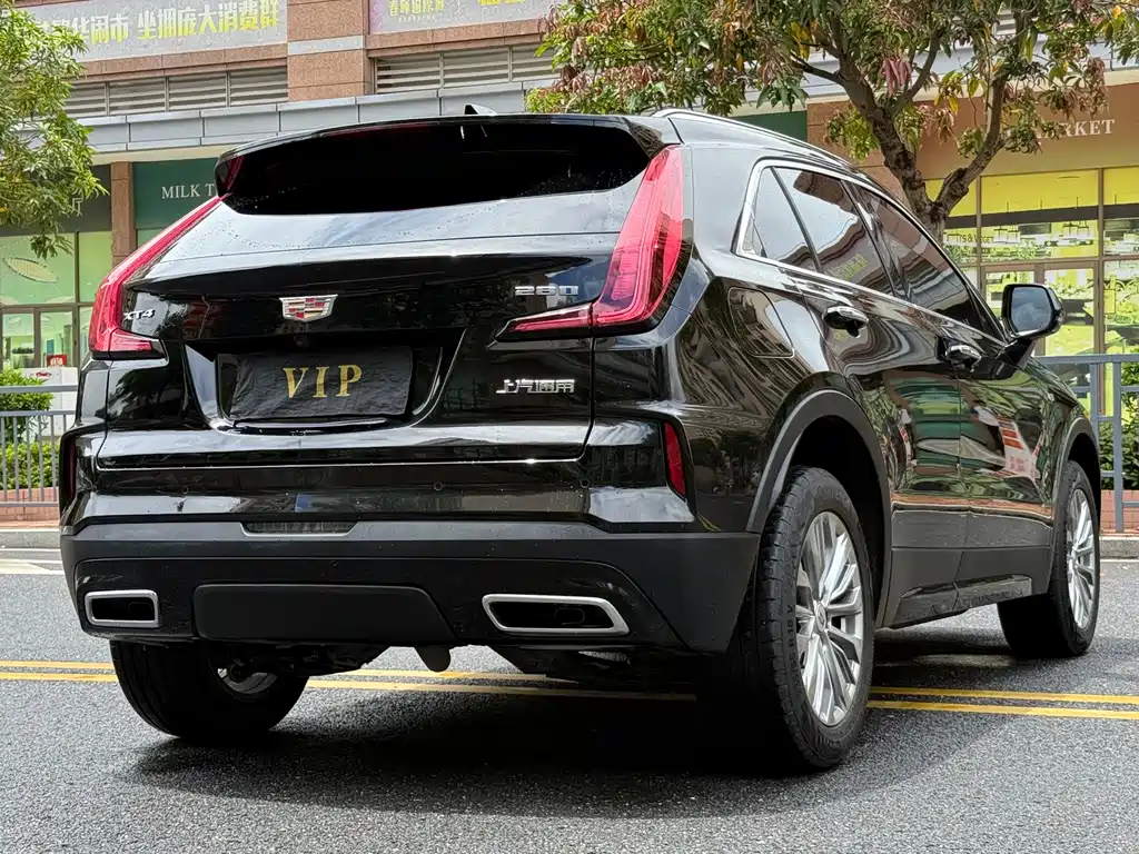 Cadillac XT4 2024 — фото 5