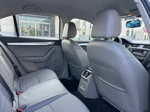 Skoda Octavia 2015