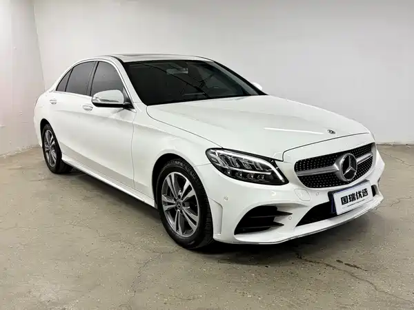 Mercedes-Benz C-Class 2020