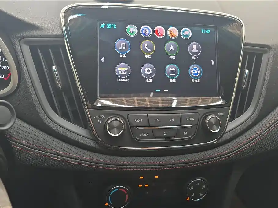Chevrolet Monza 2019 — фото 13