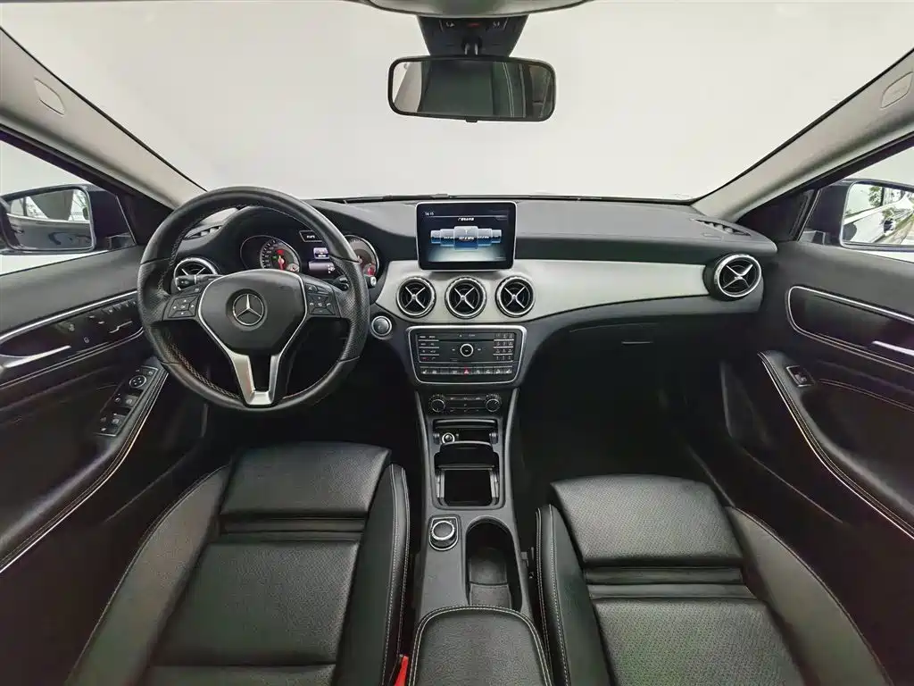 Mercedes-Benz GLA 2016 — фото 5