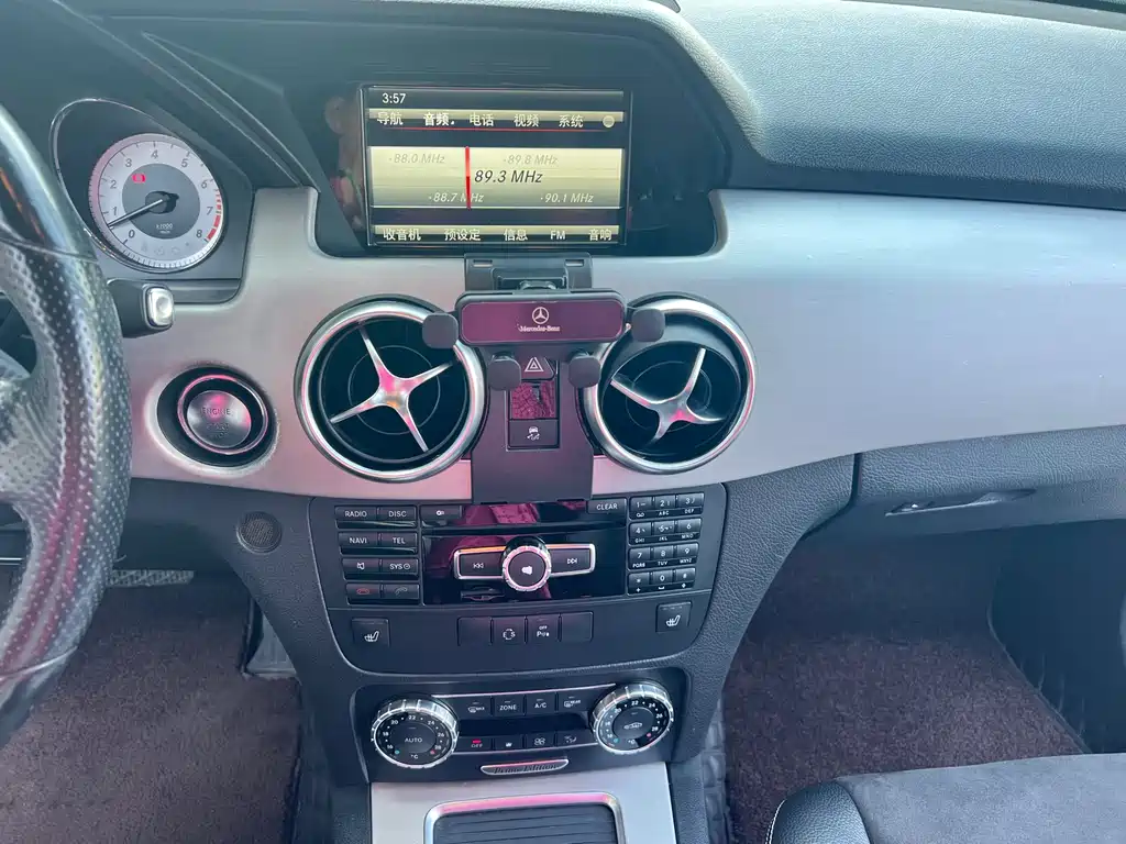 Mercedes-Benz GLK-Class 2015 — фото 19