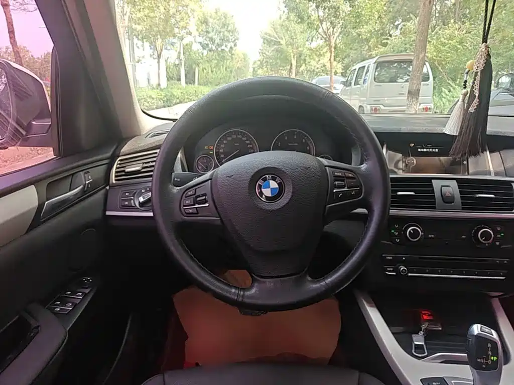 BMW X3 2017 — фото 11
