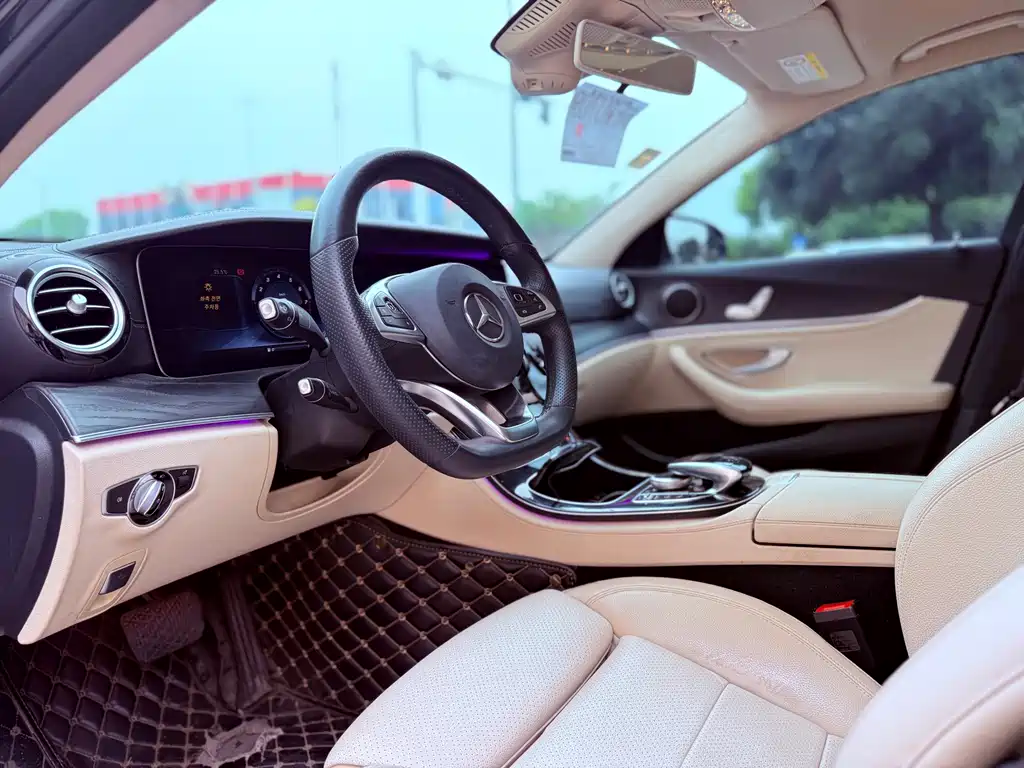 Mercedes-Benz E-Class 2016