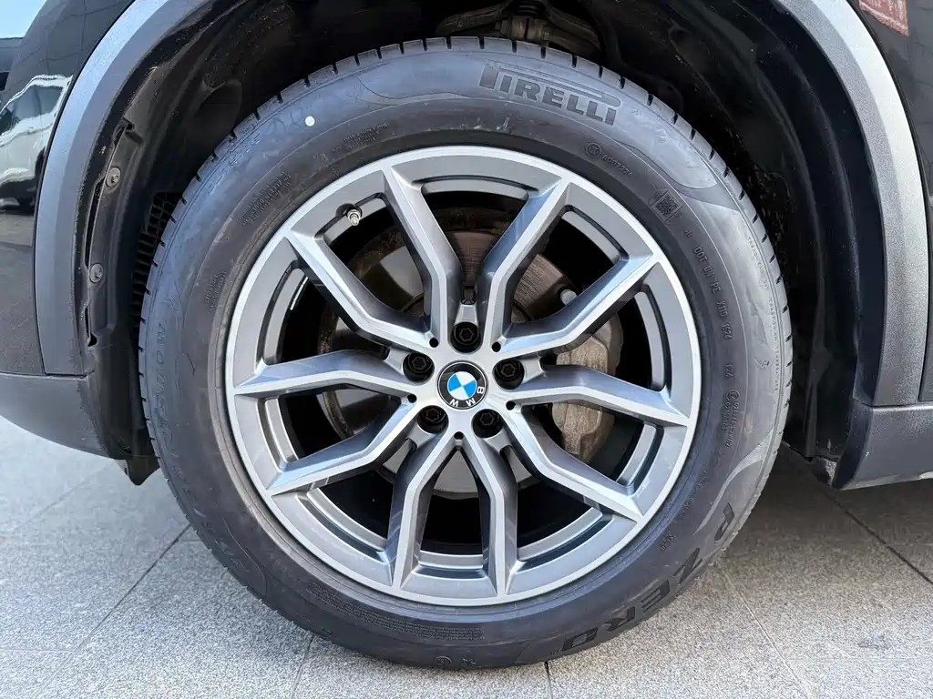 BMW X5 2020 — фото 18