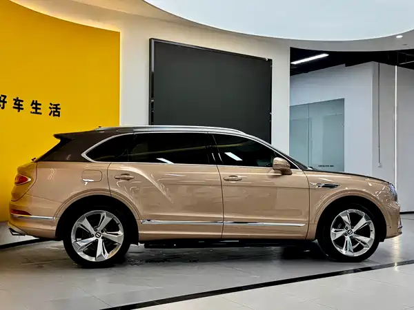 Bentley Bentayga 2023