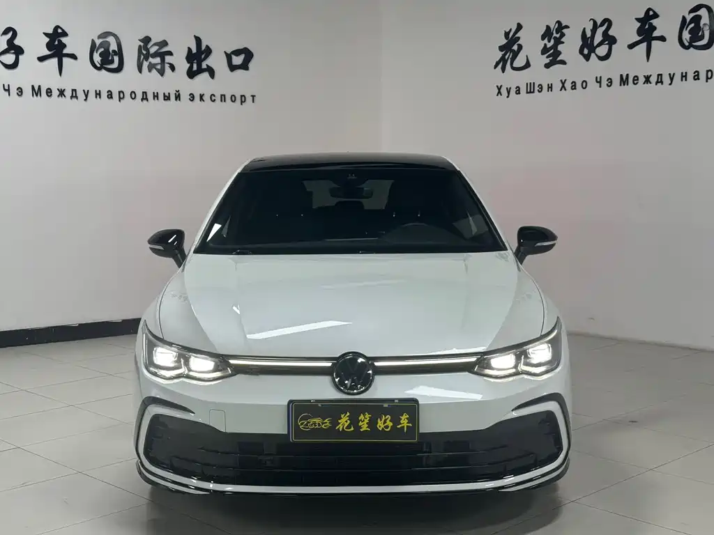Volkswagen Golf 2021
