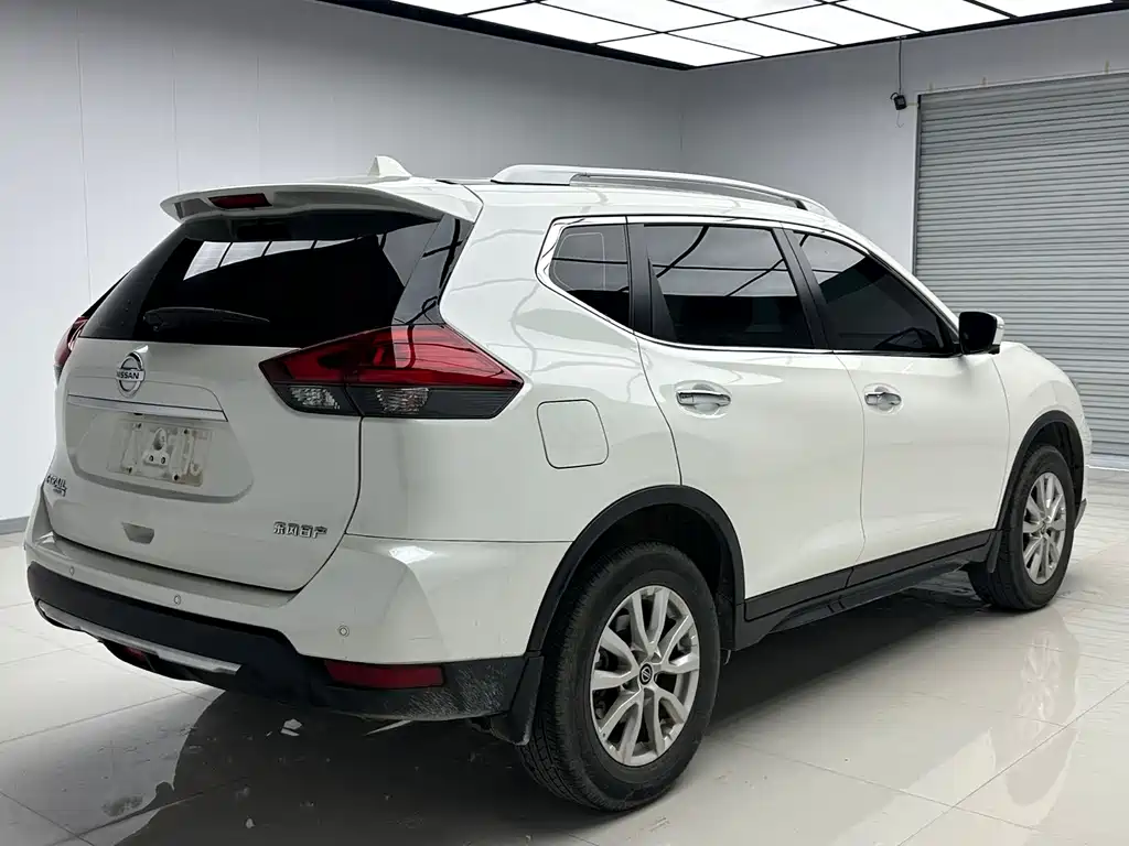 Nissan X-Trail 2023 — фото 6