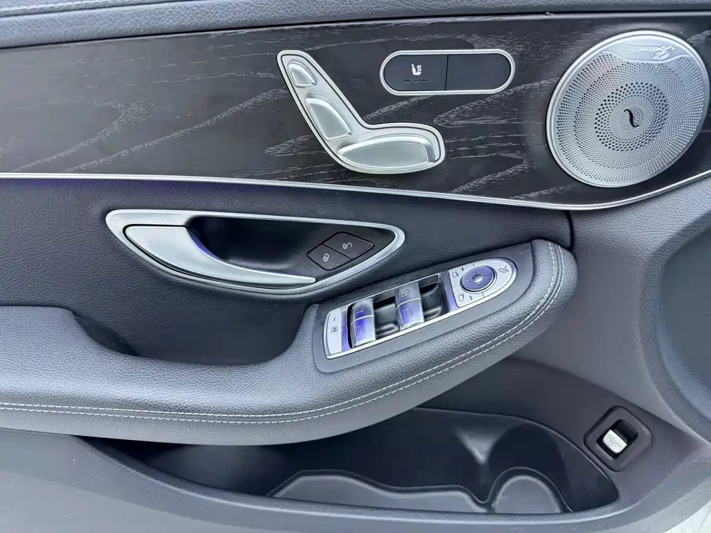Mercedes-Benz C-Class 2020 — фото 8