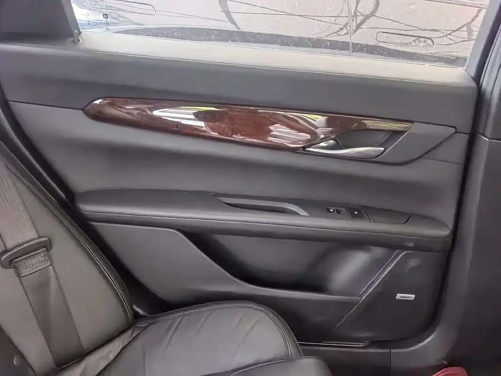 Cadillac CT6 2017 — фото 18