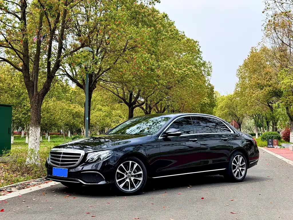 Mercedes-Benz E-Class 2018 — фото 1