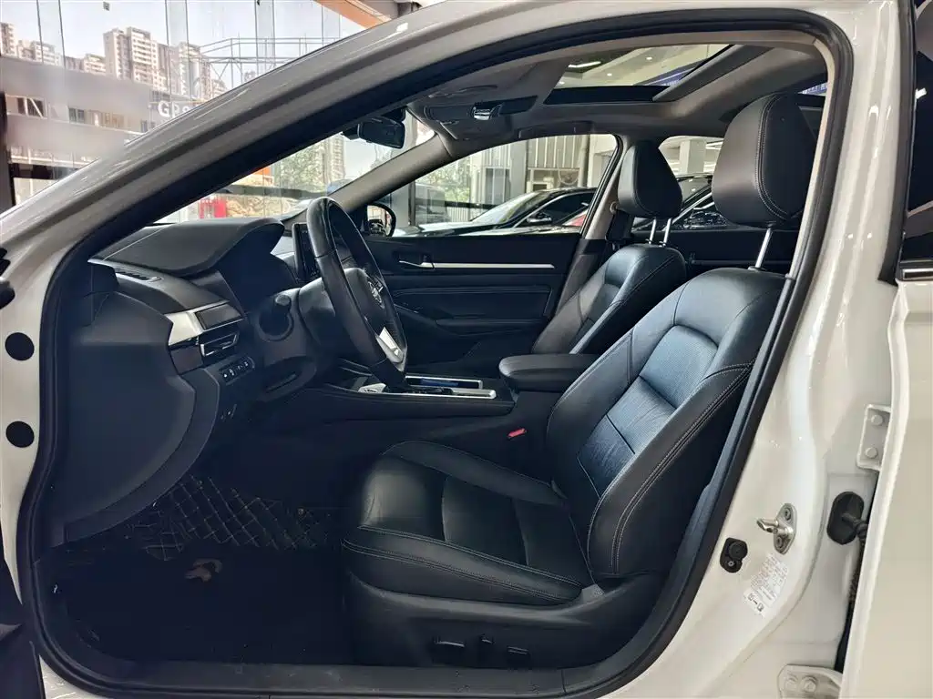 Nissan Teana 2023 — фото 22
