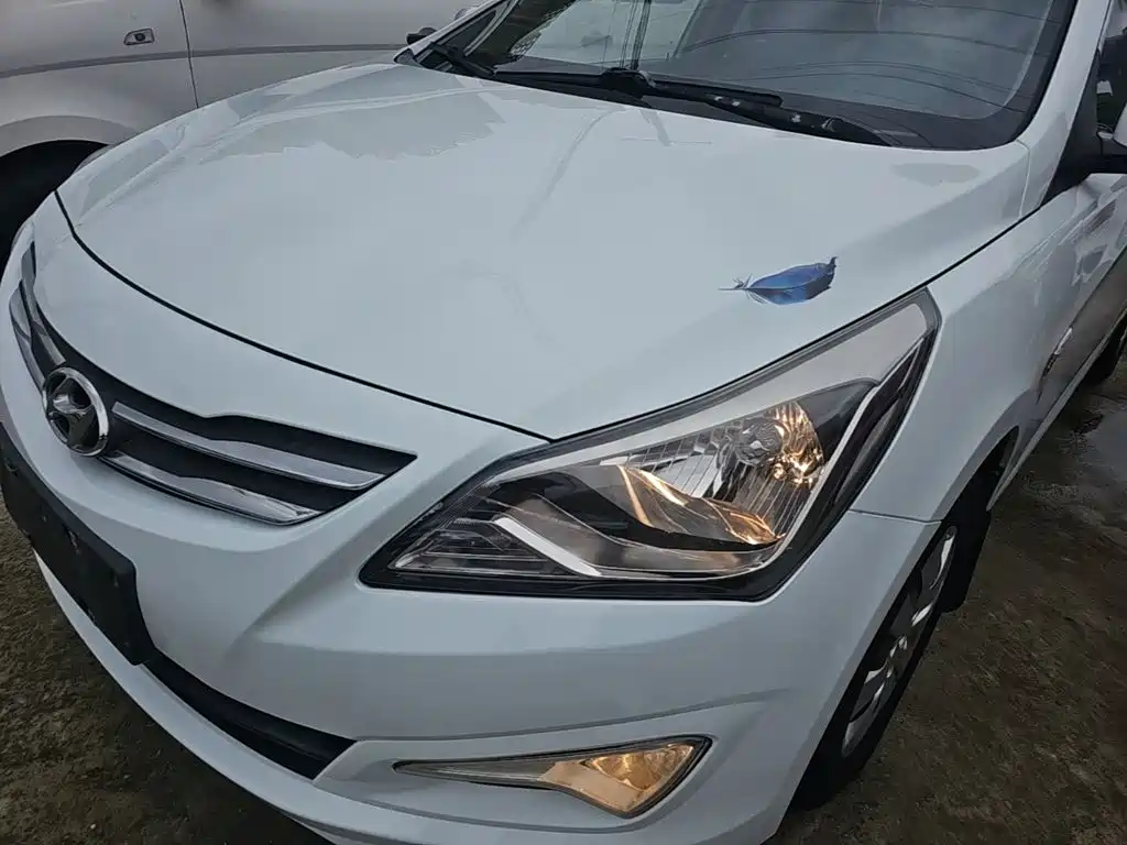 Hyundai Verna 2016 — фото 24