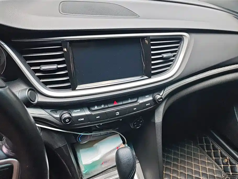 Buick Excelle 2018 — фото 13