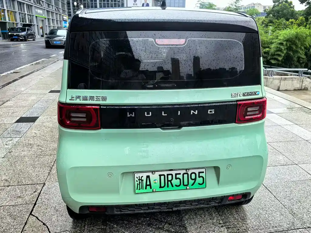 Wuling MINIEV 2021