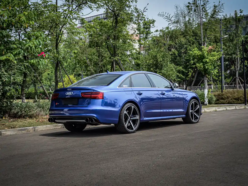 Audi S6 2015 — фото 5