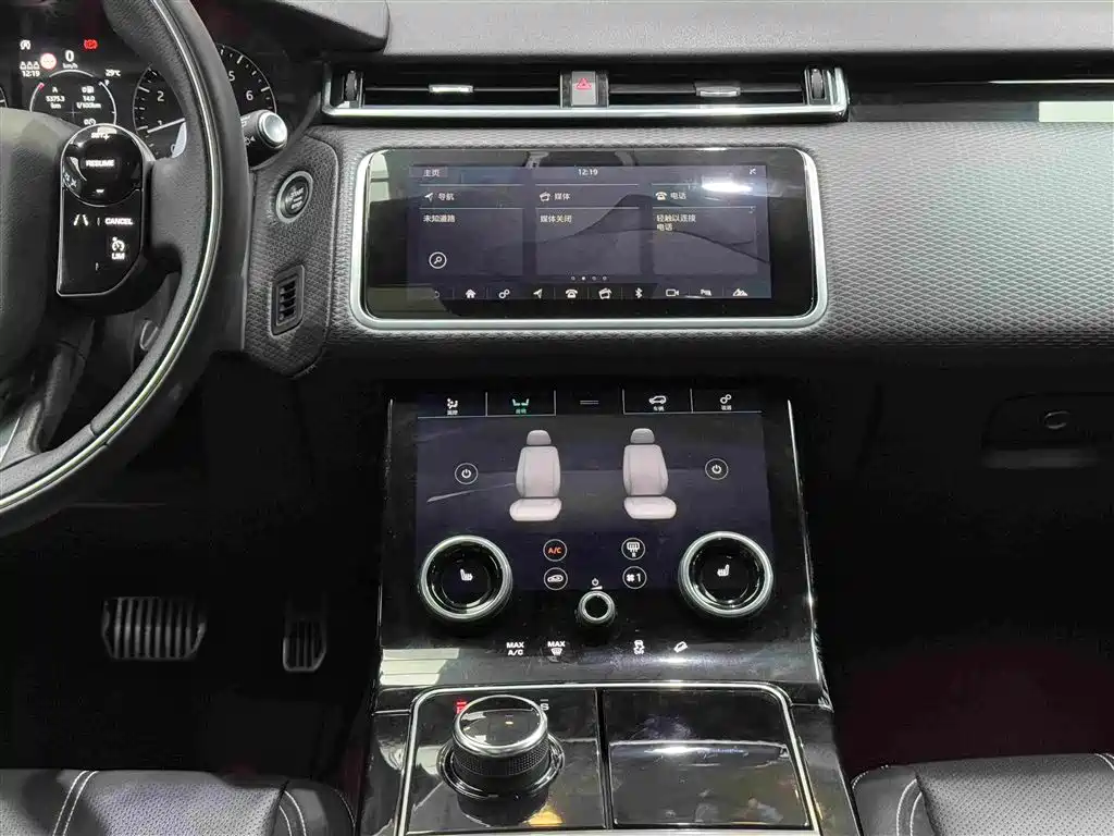 Land Rover Range Rover Velar 2019 — фото 16