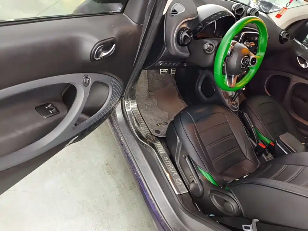 smart fortwo 2017 — фото 16