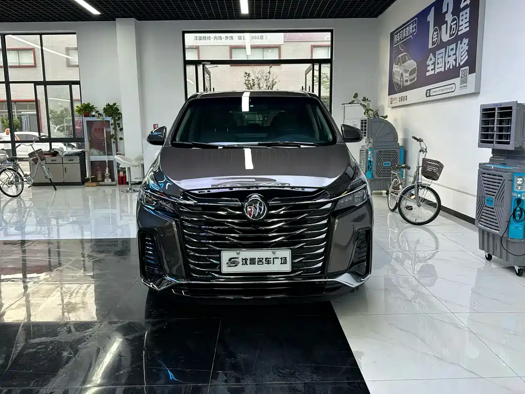 Buick GL8 2023