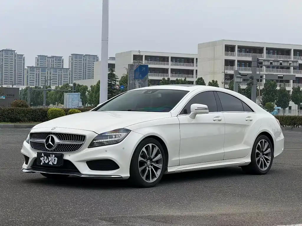 Mercedes-Benz CLS 2015