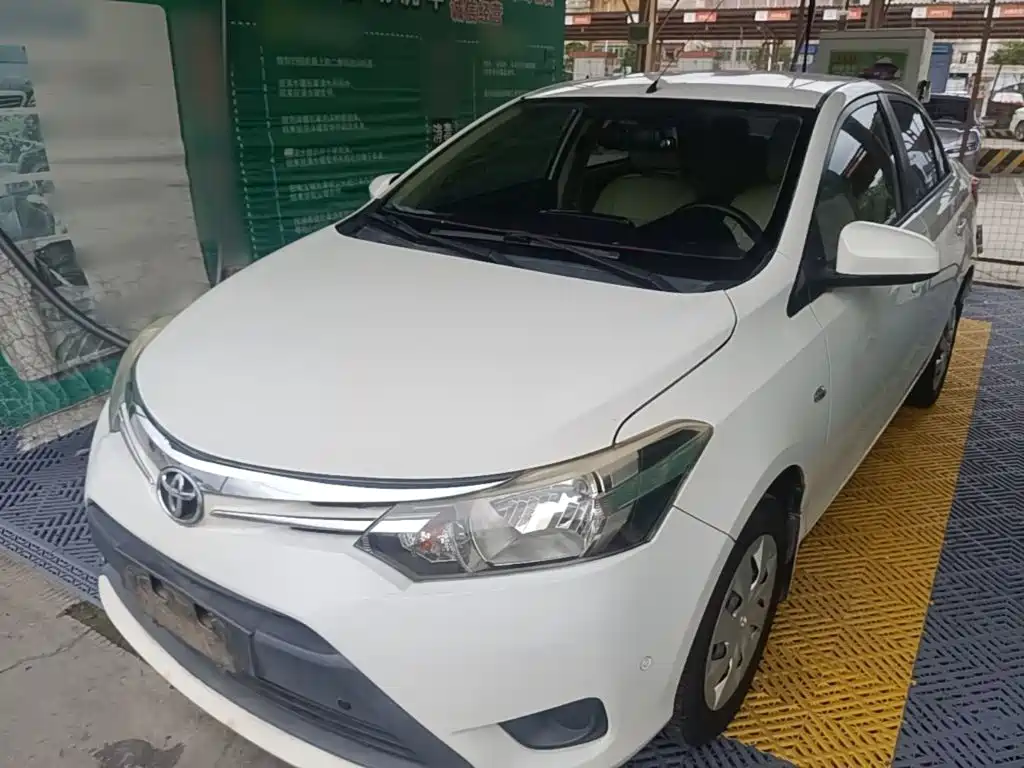 Toyota Vios 2016 — фото 2