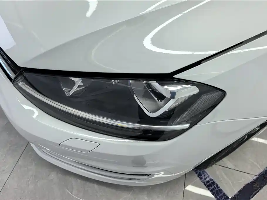 Volkswagen Golf 2016