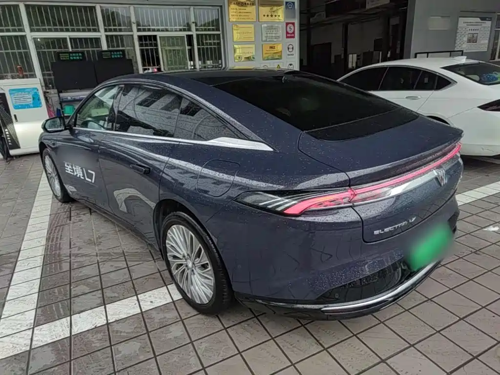 Buick Zhijing L7 2025 — фото 5
