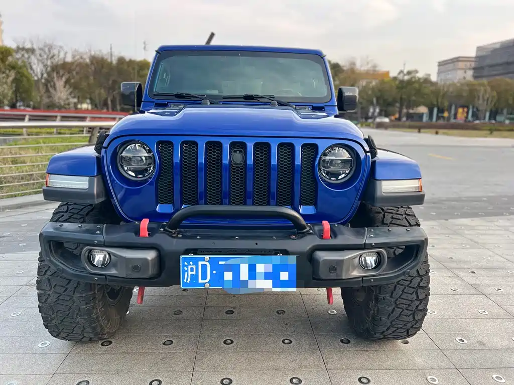 Jeep Wrangler 2020 — фото 2