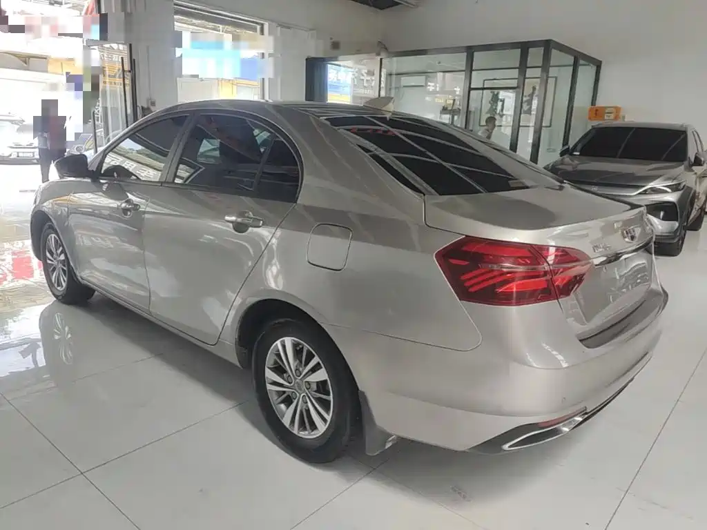 Geely Emgrand 2019