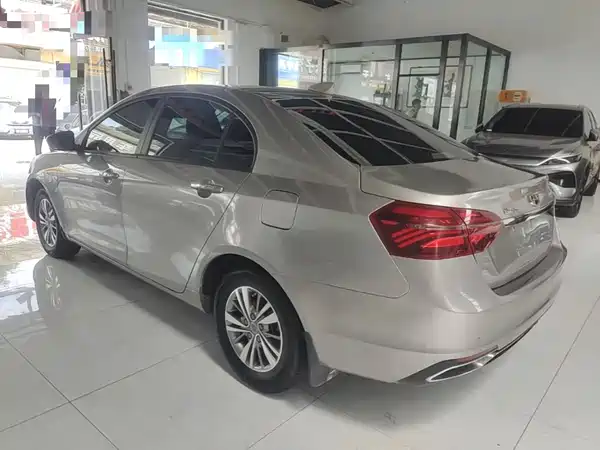 Geely Emgrand 2019