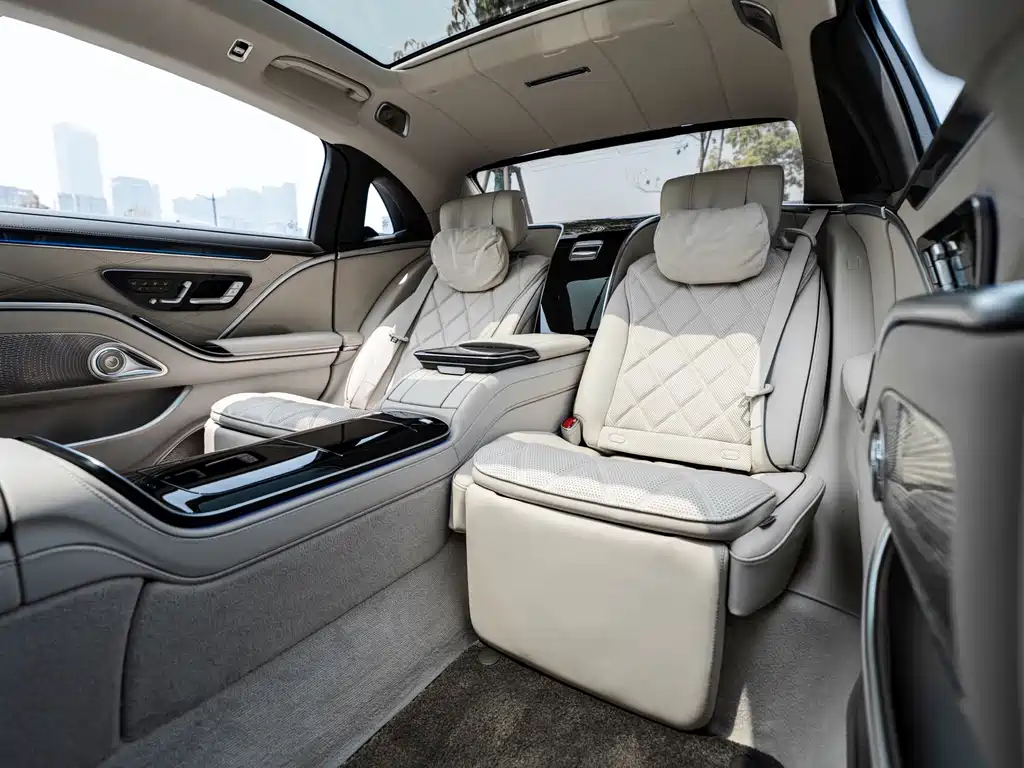Mercedes-Benz Maybach S-Class 2022 — фото 12