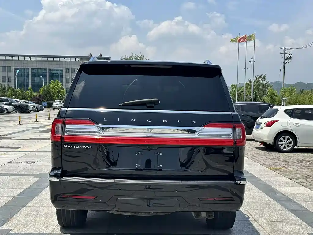 Lincoln Navigator 2019