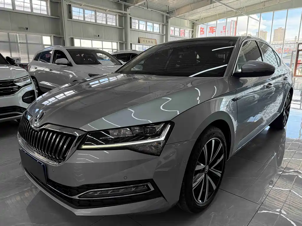 Skoda Superb 2022