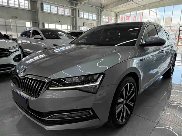 Skoda Superb 2022