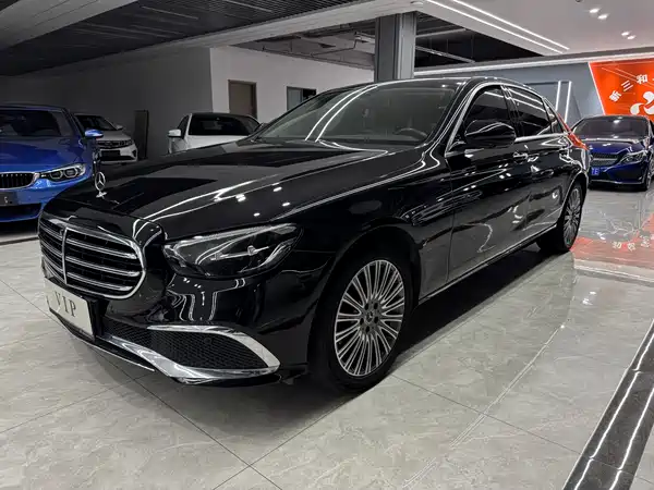 Mercedes-Benz E-Class 2021