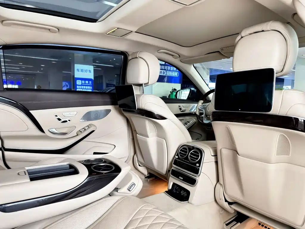 Mercedes-Benz Maybach S-Class 2019 — фото 12