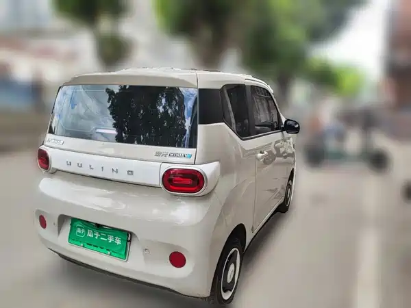 Wuling Hongguang MINIEV 2025