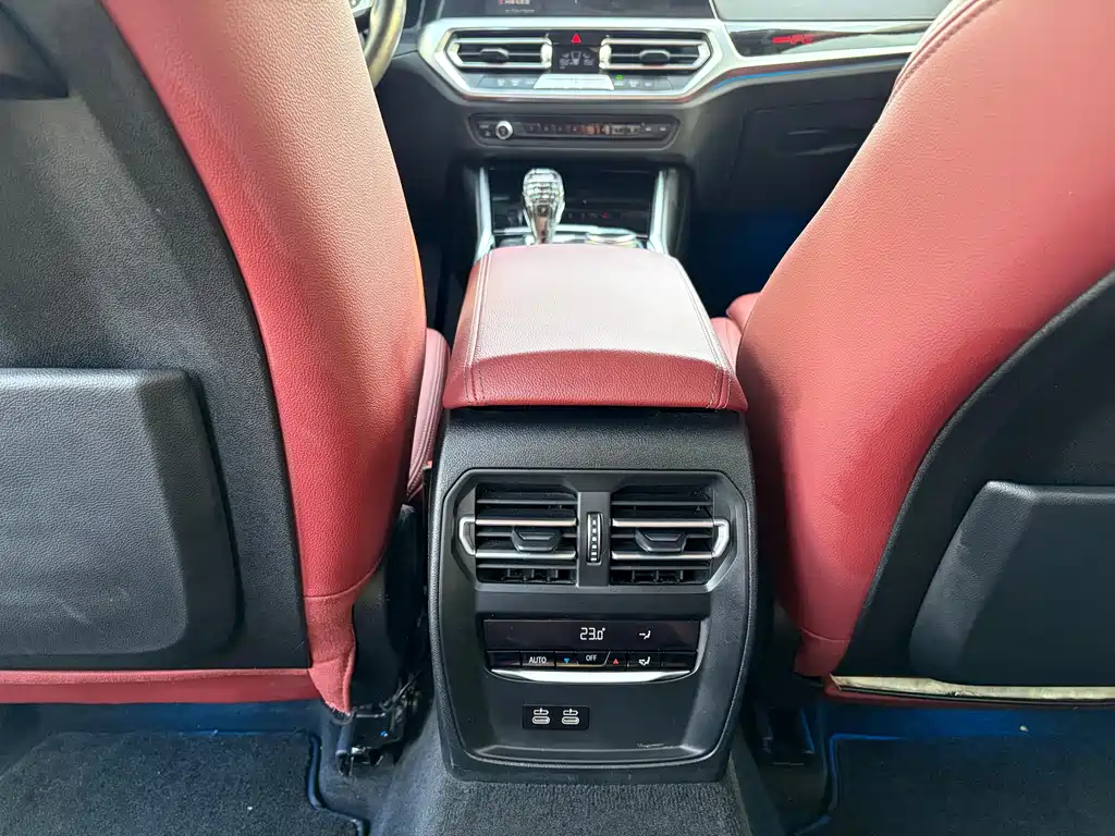 BMW 3 Series 2022 — фото 11